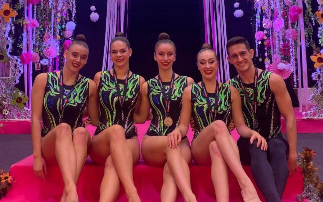 Naroa Ribeiro, June Orza, Julene Eraña, Araia Salazar y Eneko Lambea, conjunto de Sakoneta / Foto: Federación Vasca de Gimansia