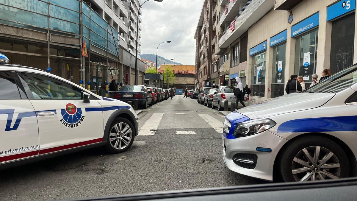 El apuñalamiento ha sucedido en la calle Juan de Gardeazabal del barrio de Santutxu de Bilbao BORJA GUERRERO