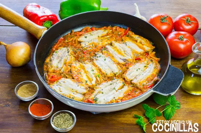 Sardinas a la moruna (Sardinas con tomate y pimientos)