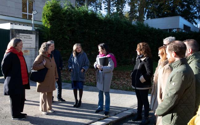 Los miembros del Consejo de Gerencia de Urbanismo y de la Comisión de Urbanismo del Ayuntamiento de Pamplona visitan el parque de Aranzadi. Foto: Ayuntamiento de Pamplona