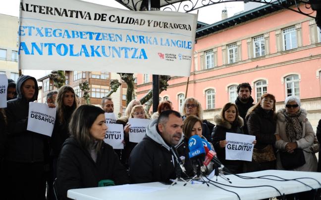 Rueda de prensa convocada por las familias afectadas y el Sindicato Socialista de Vivienda. Sindicato Socialista de Vivienda