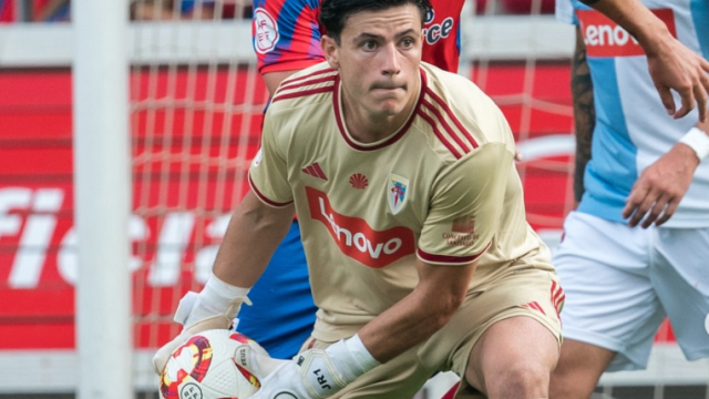 Javier Rabanillo en el partido ante el Numancia / Nacho Castaño (SD Compostela)
