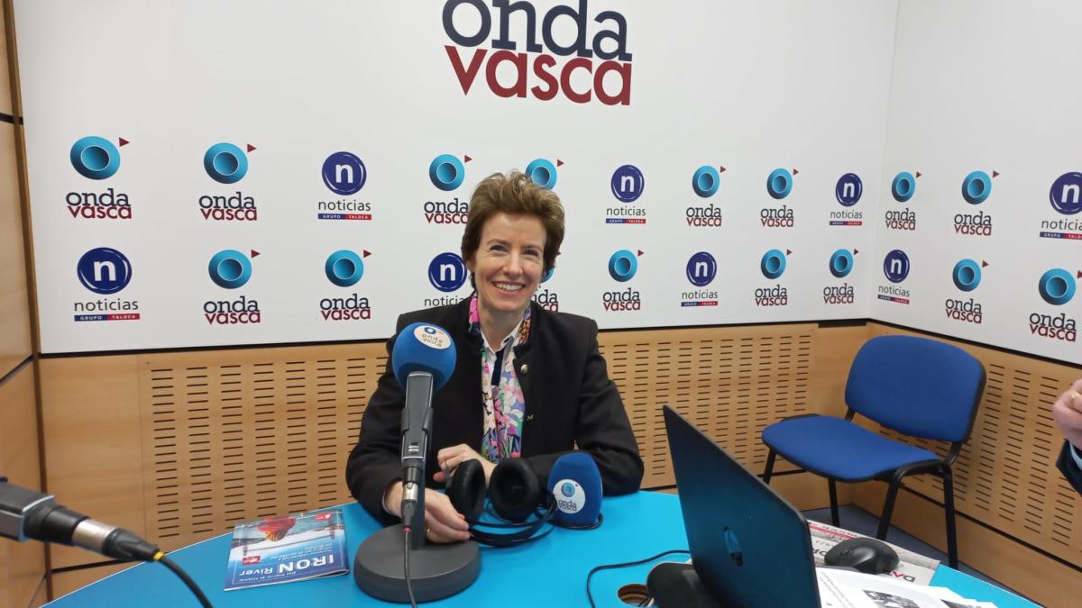 Sonia Pérez, diputada de Transportes, Movilidad y Turismo de Bizkaia en los estudios de ONDA VASCA