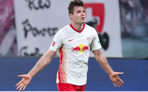 Sorloth celebra un gol con la camiseta del RB Leipzig. / N.G.