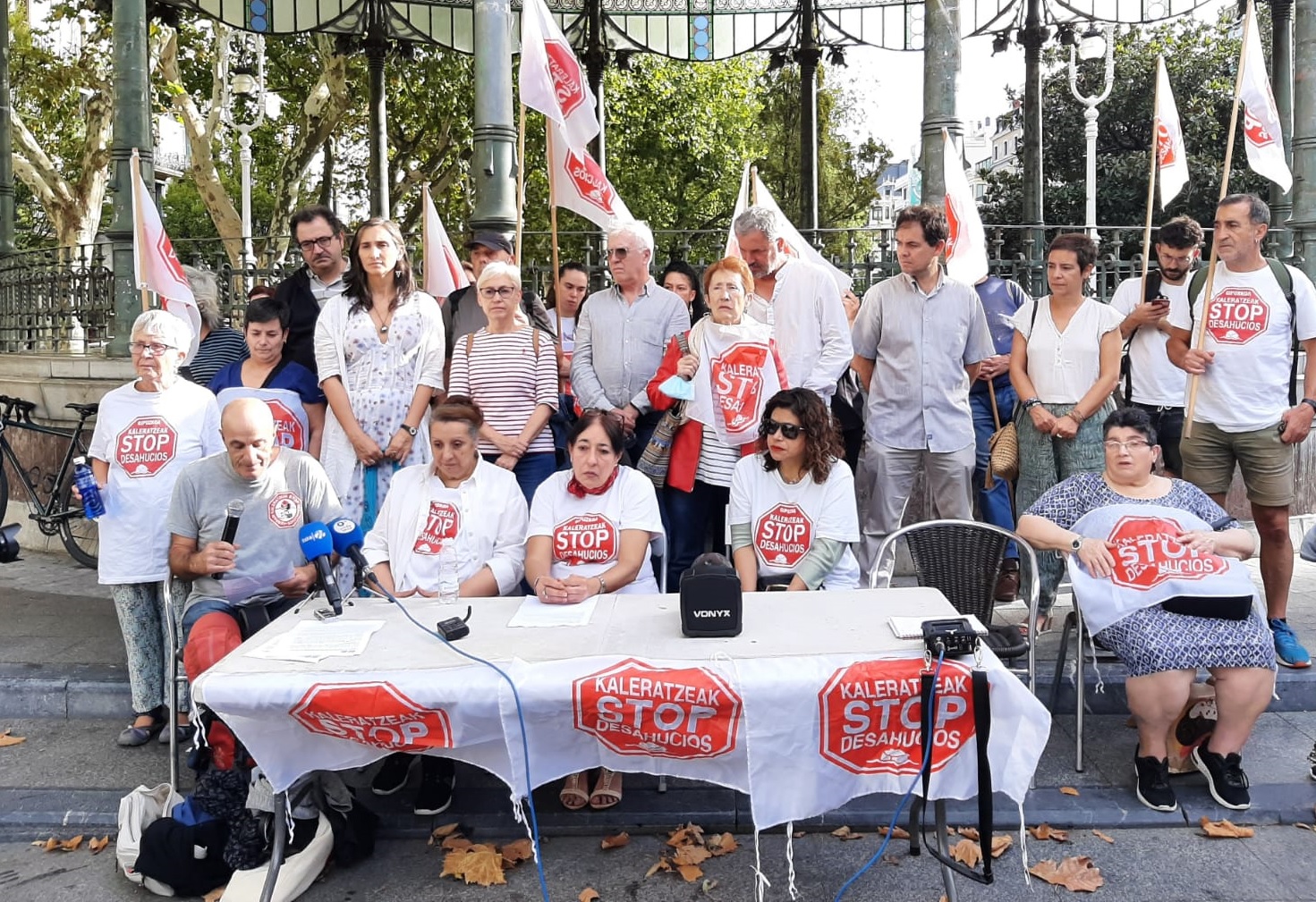 Comparecencia, esta mañana, de Stop Desahucios en Donostia