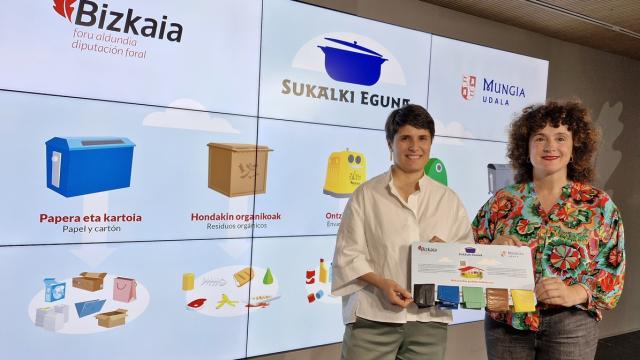 Acto de presentación de la recogida selectiva de los residuos generados durante el Sukalki Eguna