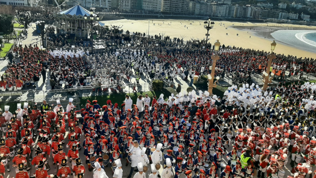 Tamborrada infantil en Donostia. ONDA VASCA