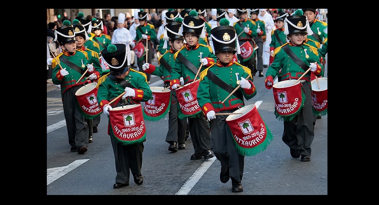 Imagen de archivo de Intxaurrondoko Haur Danborrada