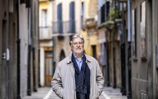 José Antonio Pérez Tapias, en la calle Ansoleaga de Pamplona. Iban Aguinaga José Antonio Pérez Tapias, en la calle Ansoleaga de Pamplona. Iban Aguinaga