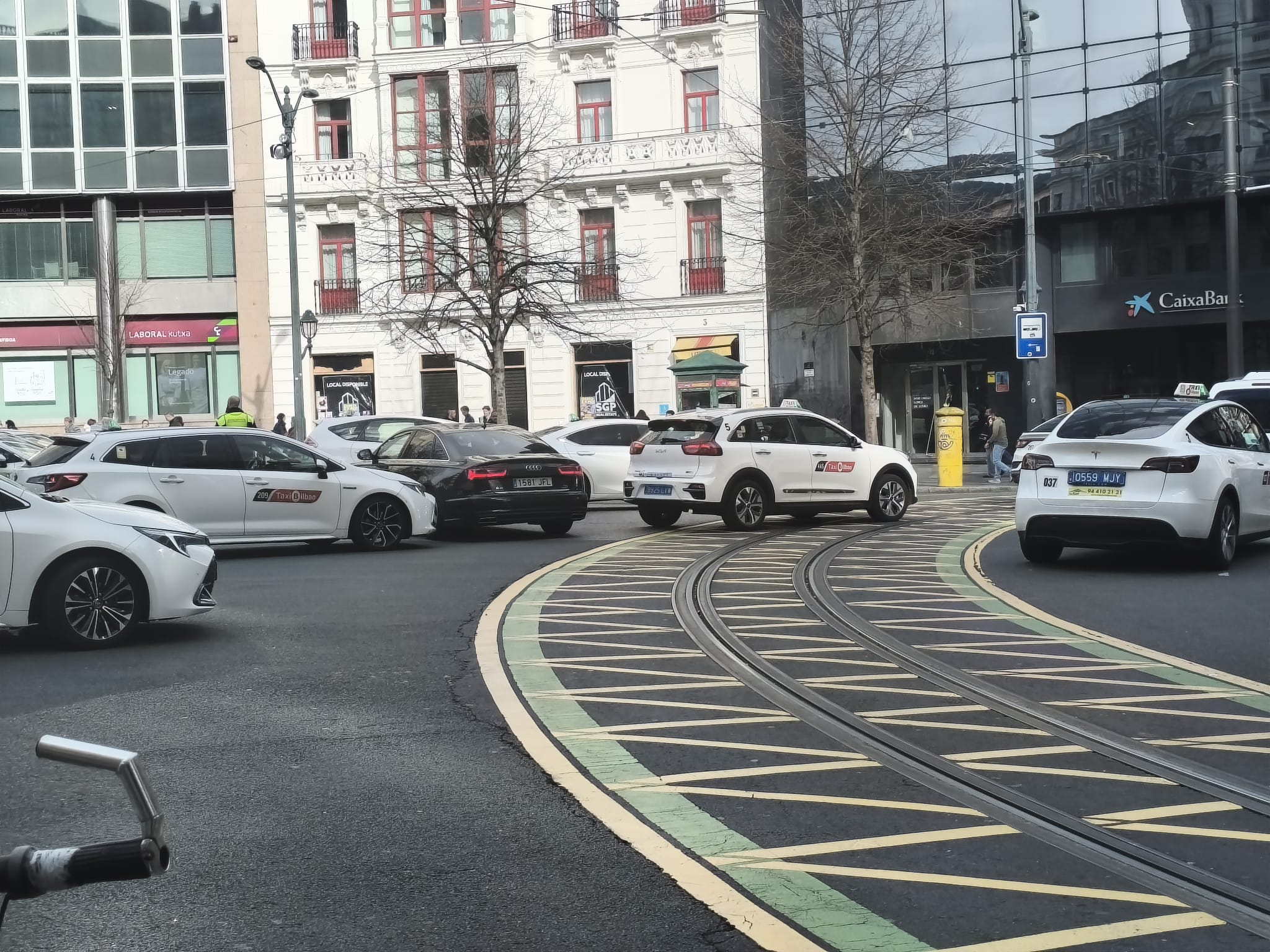 Concentración de taxistas en Bilbao. ONDA VASCA