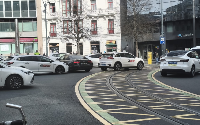 Concentración de taxistas en Bilbao. ONDA VASCA