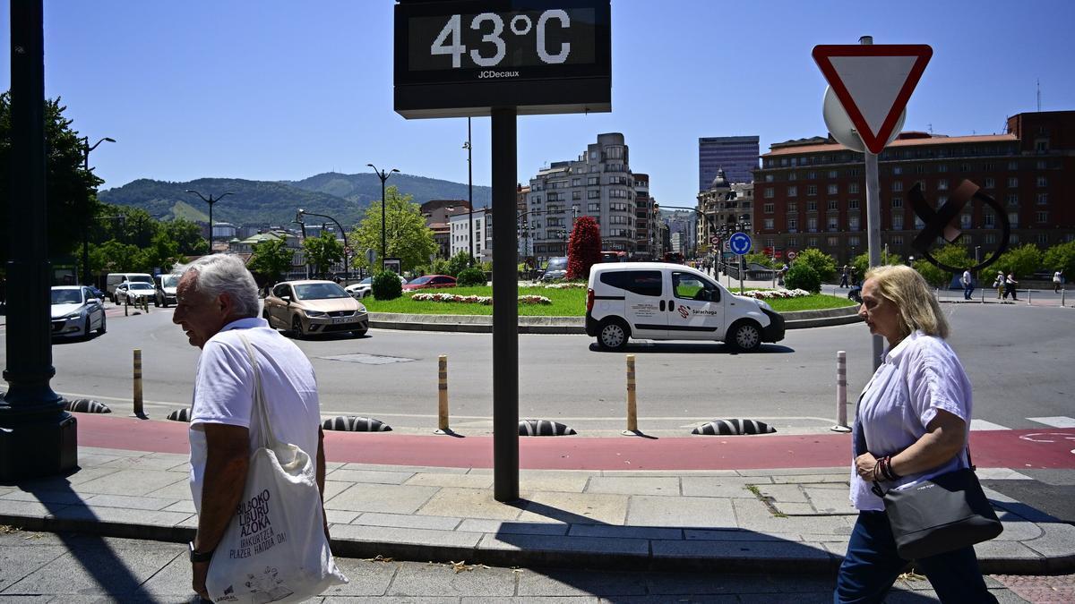 Bizkaia se sume en una nueva ola de calor / DEIA - Oskar González