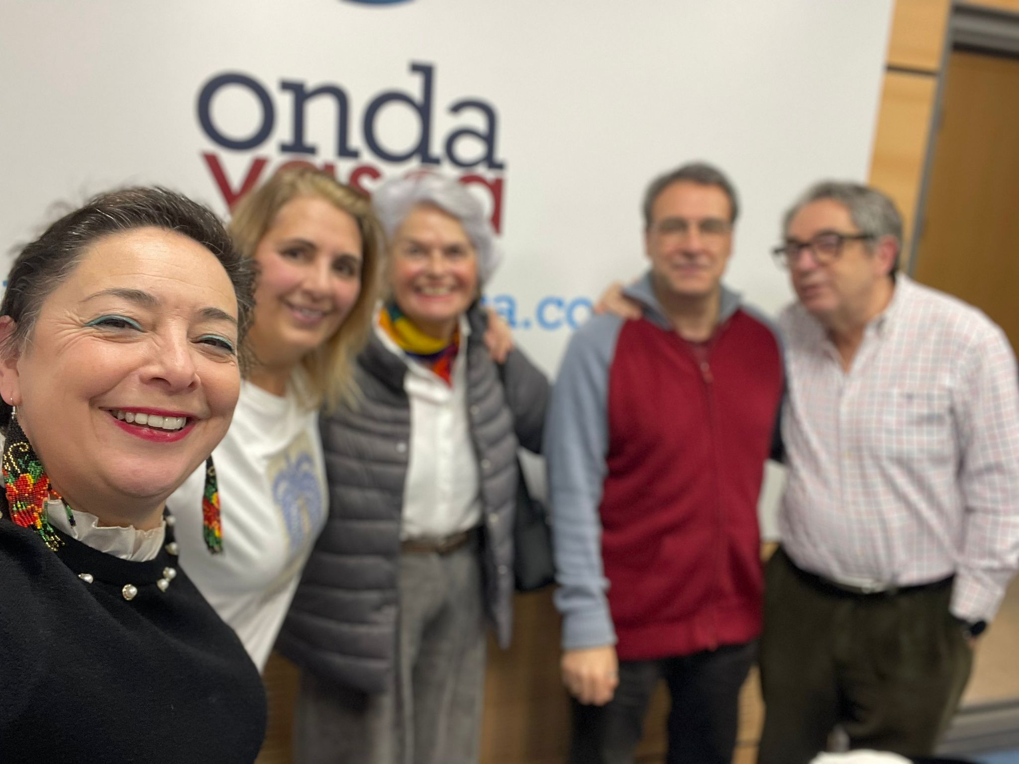 Tertulianos y tertulianas en Onda Vasca