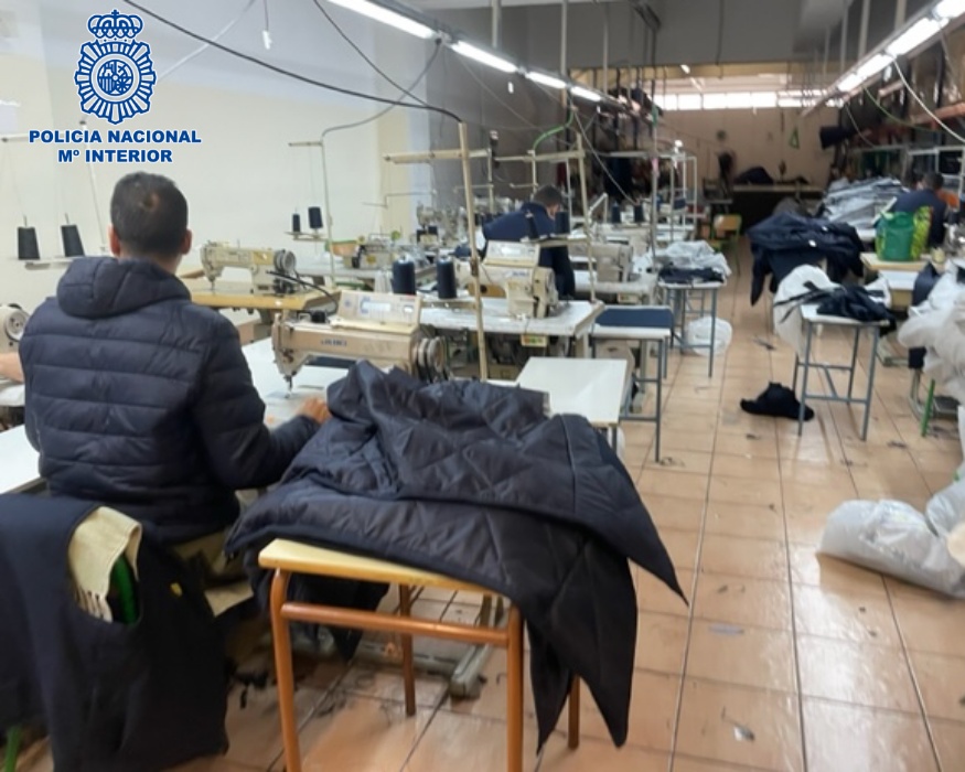 Nave textil donde se producía la explotación laboral en Amezola, Bilbao