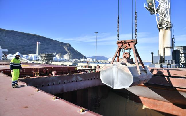 El Puesto de Control en Frontera del Puerto de Bilbao dispone de 15 bocas y está autorizado por la Comisión Europea para realizar controles sanitarios / Autoridad Portuaria de Bilbao 