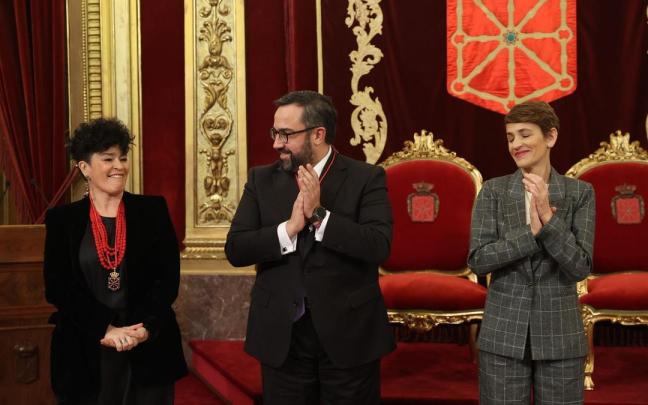 Inma Jurío y Javier Remírez asumen sus cargos en el Palacio de Navarra. Oskar Montero