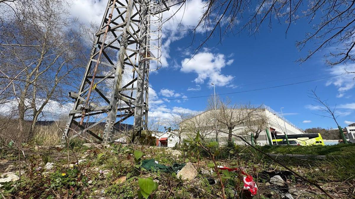 Torre donde se electrocutaron los menores en Usurbil Pedro Martínez