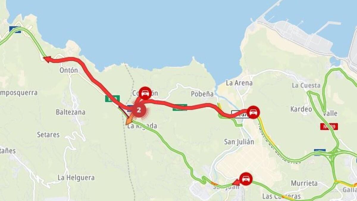 Mapa de las retenciones generadas por la colisión de dos camiones | Foto: X