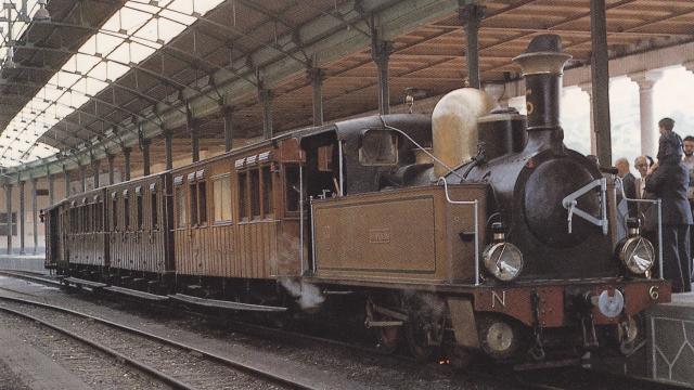 Fotografía antigua del tren donado a Lutxana | Cedida por la Asociación de Amigos del Ferrocarril de Bilbao