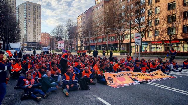 Movilización de los trabajadores de Tubos Reunidos de Bilbao. EP