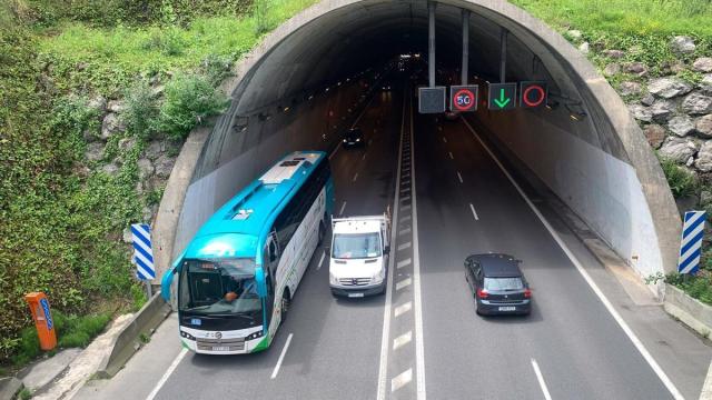 Los hechos ocurrieron en la GI-41, entre la Rotonda de Martutene y el túnel de Zorroaga PEDRO MARTINEZ
