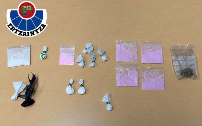Droga incautada por la Ertzaintza en San Sebastian. DEPARTAMENTO DE SEGURIDAD