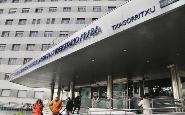 Exterior del Hospital de Txagorritxu en Vitoria Pilar Barco