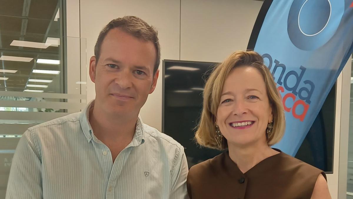 Eider Mendoza con Txema Gutiérrez en ONDA VASCA