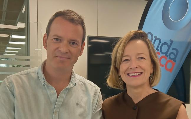 Eider Mendoza con Txema Gutiérrez en ONDA VASCA