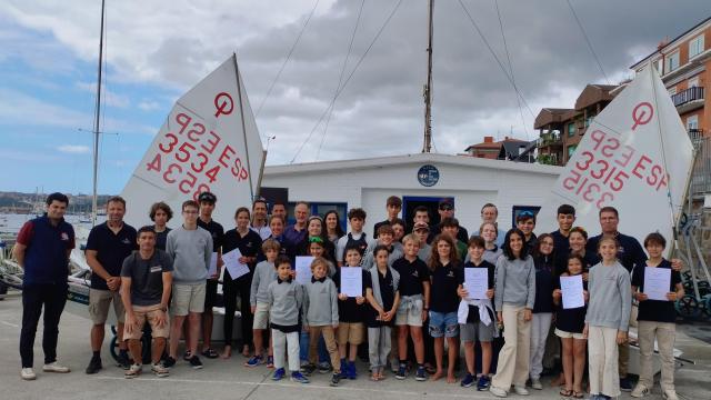 Premiados en el Campeonato Bizkaia Vela Ligera. Foto: RCMA - RSC Premiados en el Campeonato Bizkaia Vela Ligera. Foto: RCMA - RSC