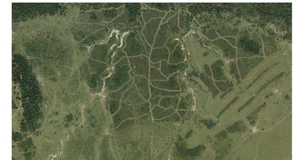 Evolución del territorio en la zona Urbasa en 2019, 2021 y 2023, un ejemplo de las imágenes que se pueden consultas gracias a las ortofotos del Gobierno de Navarra. Foto: Gobierno de Navarra