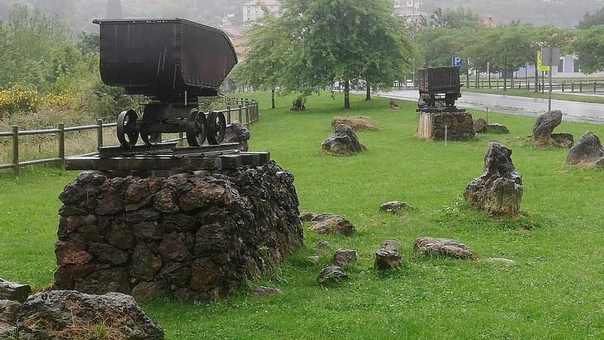 Vagonetas del Museo de la Minería en La Arboleda | Imagen de archivo Deia