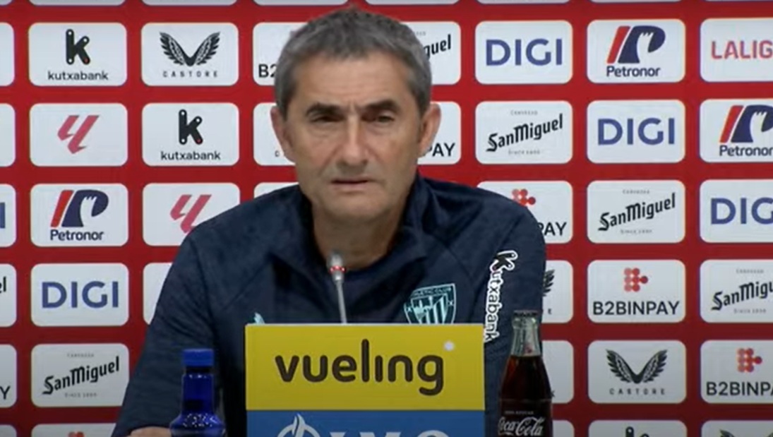 Ernesto Valverde, esta tarde en la sala de prensa de Lezama