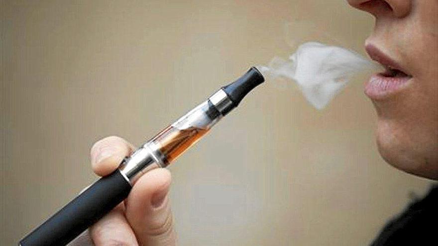Los cigarrillos electrónicos o vapeadores no son una alternativa saludable al tabaco. D.N.N.