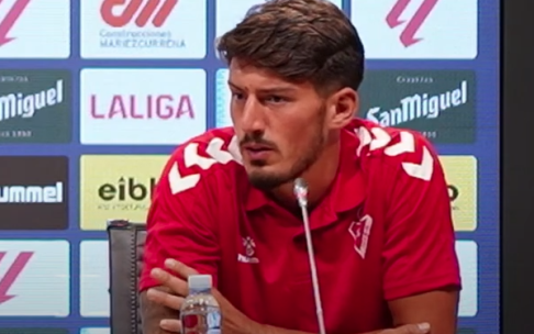 Unai Vencedor durante la presentación de hoy en Ipurua Unai Vencedor durante la presentación de hoy en Ipurua