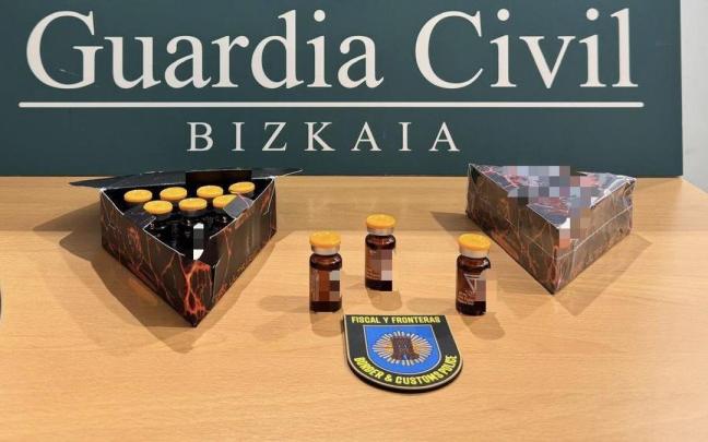 Productos intervenidos por la Guardia Civil en el aeropuerto de Bilbao / Guardia Civil