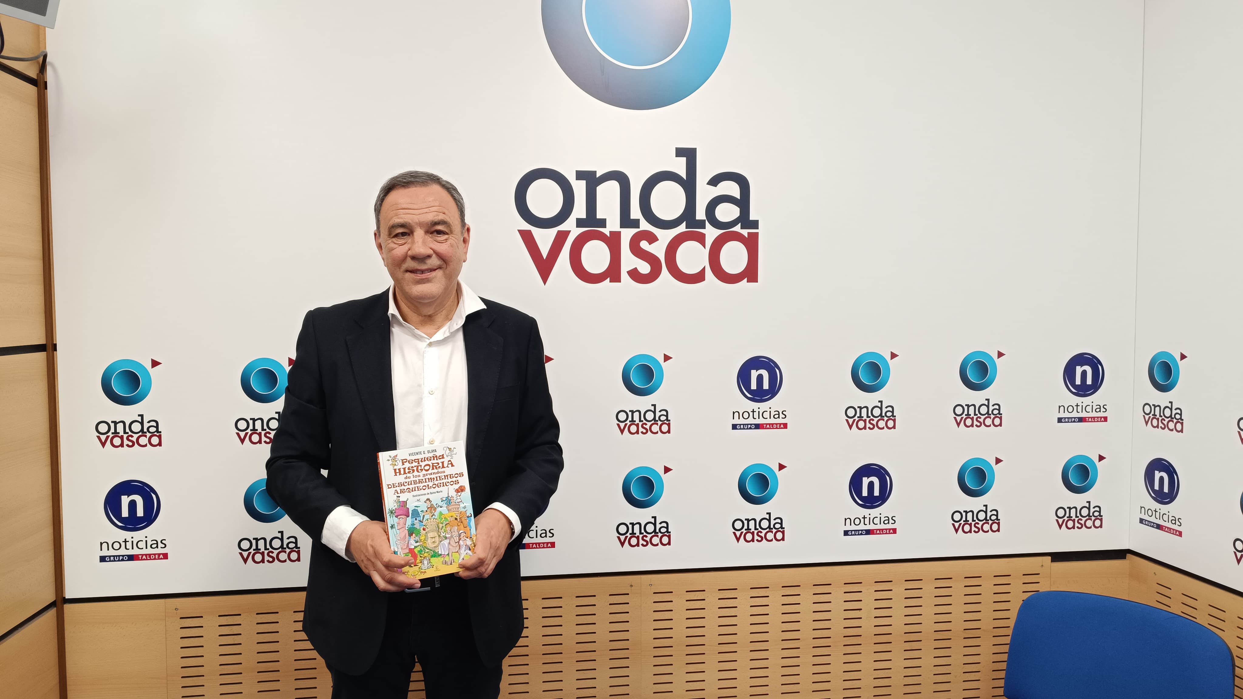 Vicente G. Olaya en los estudios de Onda Vasca