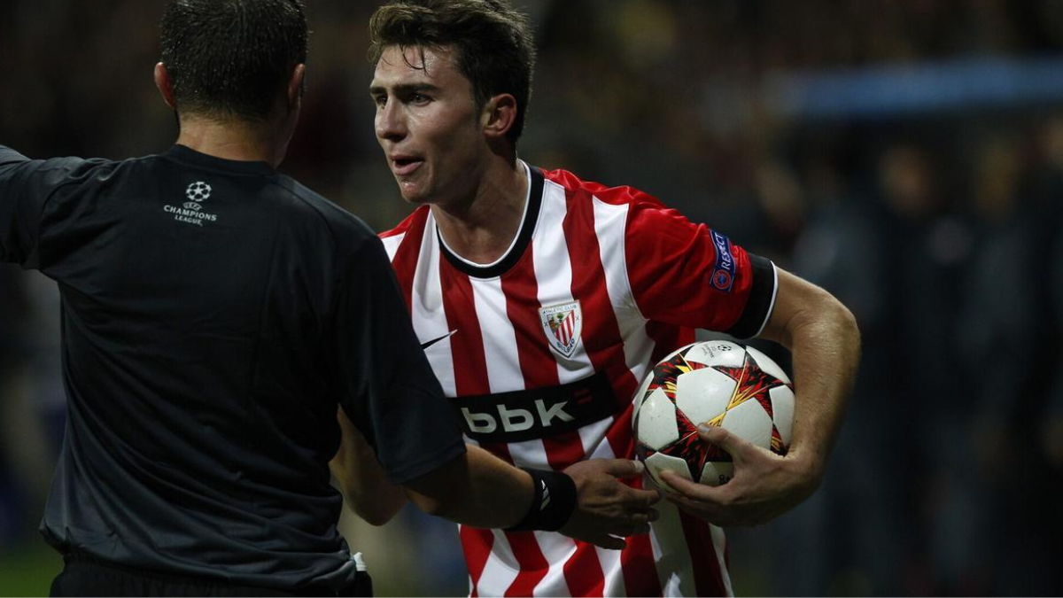 Aymeric Laporte en imagen durante un partido con el Athletic en Champions League. Foto: Pablo Viñas