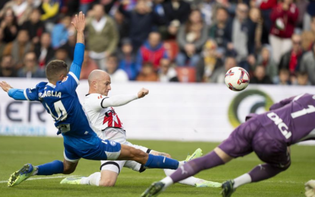 Una imagen del Rayo-Alavés de la temporada pasada. Foto: LaLiga