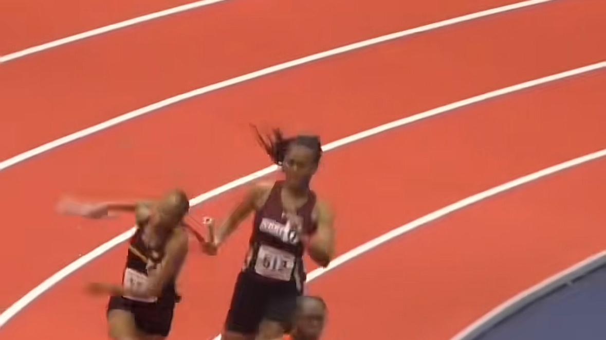 Captura de pantalla de la acción ilegal durante la carrera.