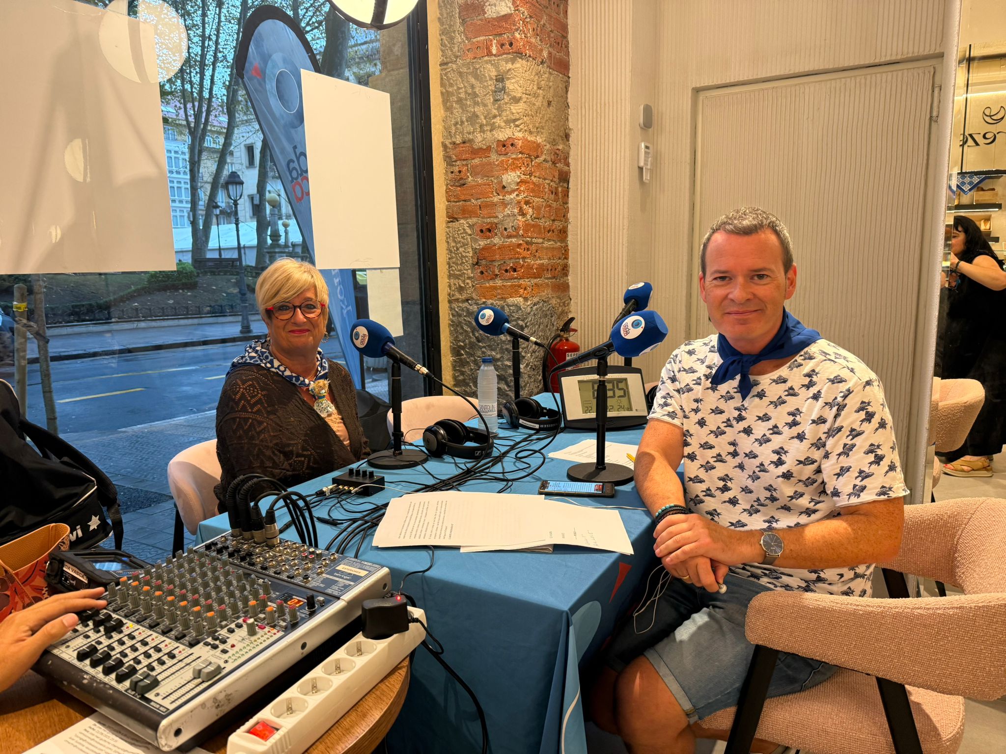 Itziar Urtasun ha visitado ONDA VASCA y ha hecho un balance de las fiestas