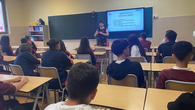 Inicio escolar en el colegio Amor Misericordioso de Bilbao. ONDA VASCA
