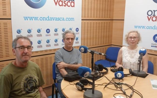 Oskar Argintxona, Guillermo Jauregi y Carolina Ramírez entrevistados en Onda Vasca