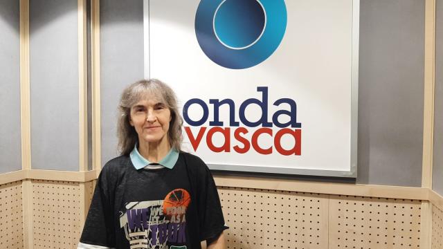 Asunción Zubia, presidenta de ASEPADUAL, entrevistada en Onda Vasca