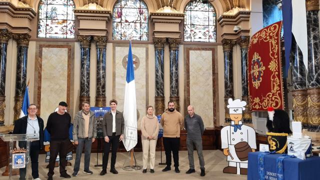 Presentación de la Tamborrada de Adultos del Día de San Sebastian 2026