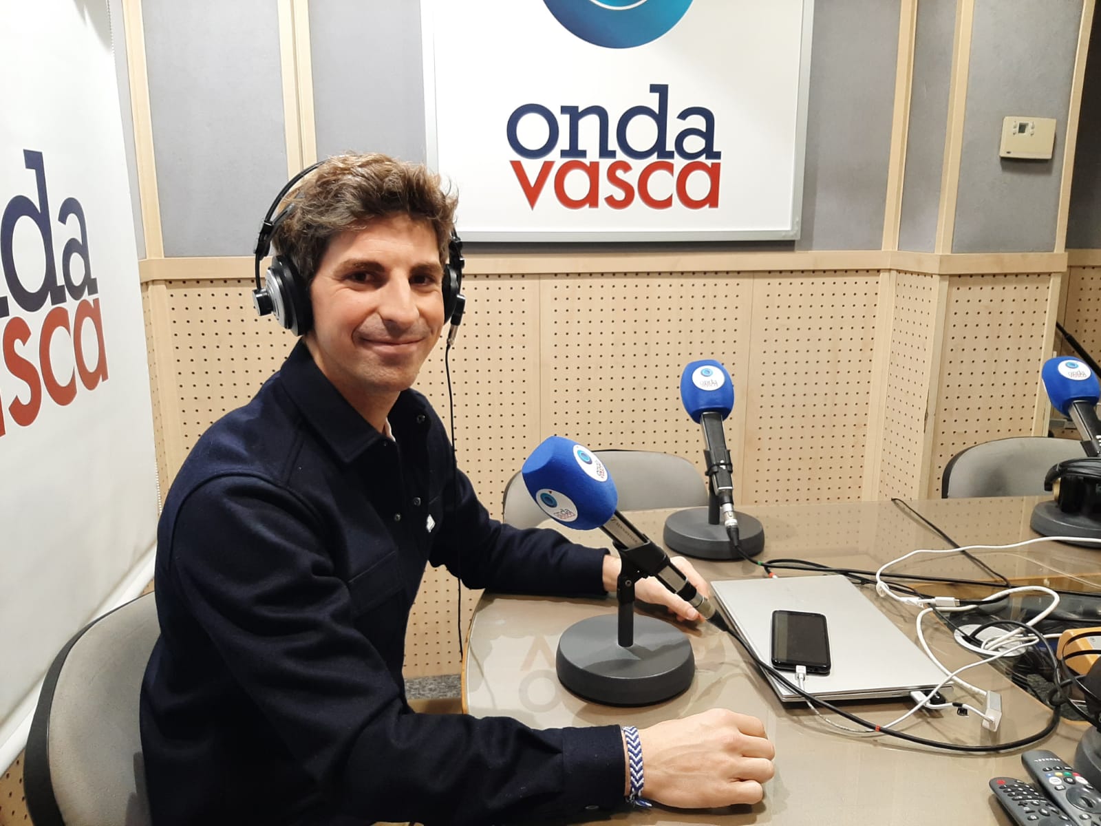 Jon Insausti, alcalde de Donostia, entrevistado en Onda Vasca