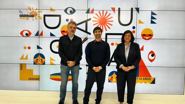 Juanjo Rojo, Álava; Isaac Palencia, Gipuzkoa; y Begoña de Ibarra, Bizkaia, presentan los Udalekuak 2026