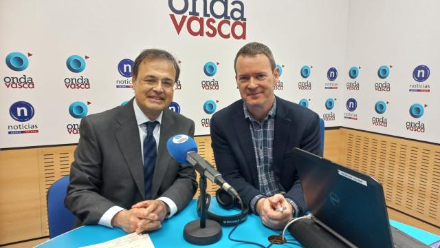 Alberto Martínez, Consejero de Salud, entrevistado en Las Mañanas de Onda Vasca