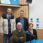 Nekane Bilbao, Joseba Izaga e Iñigo Murga, en los estudios de Onda Vasca