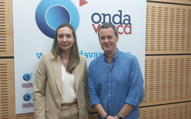 Alaitz Golzarri, presidente de Profarbi, junto a Txema Gutiérrez